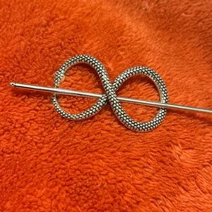 Snake Serpent Gothic Punk Metal Hairpin Hair Clip for Women Hair Silver & Black
